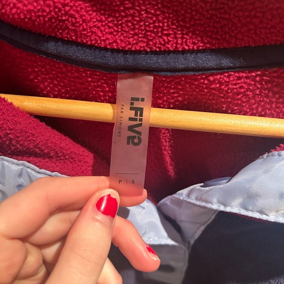 Cozy Fleece Quarter Zip - Picture 3 of 3